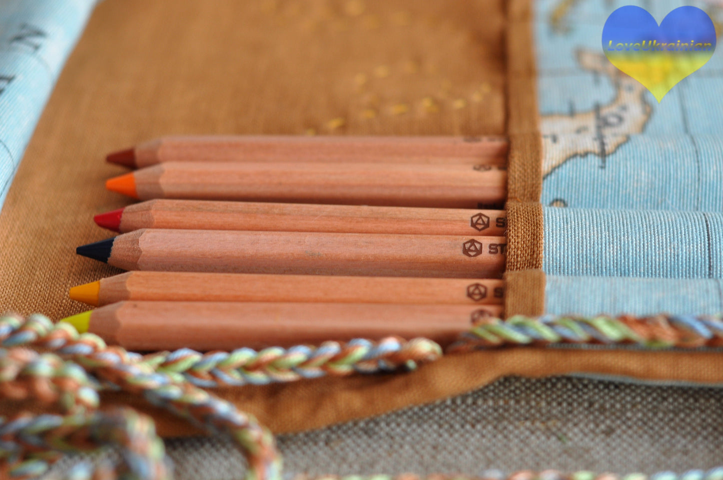 Pencil roll, pencil holder, pencil case, Stockmar pencil holder, pen roll case, fabric pencil case, large pencil case, artist pencil case
